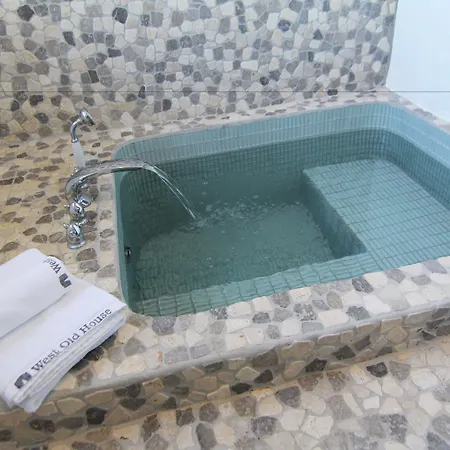 West Old House Kwatera prywatna