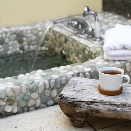 West Old House Kenting